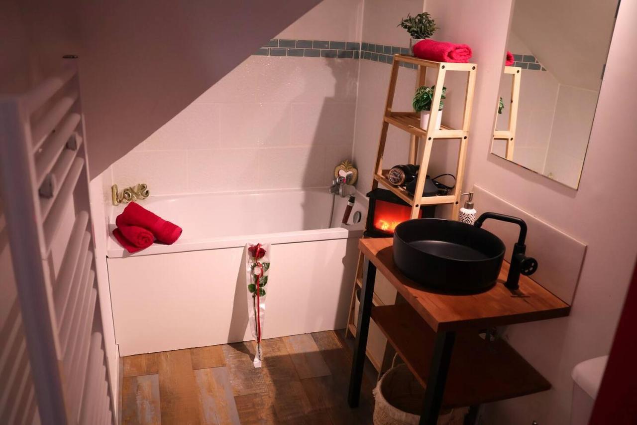 Romantic Studio Eve - Proche Gare - Netflix - Wifi 아미앵 외부 사진